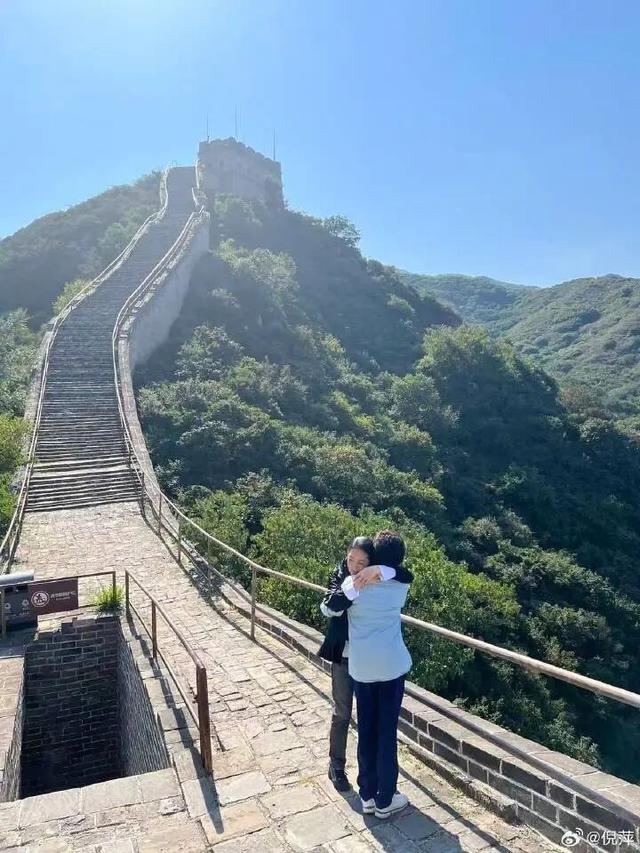 全网暴怒!球迷狂批美国女主裁：水平太差 错误多于正确 令人失望