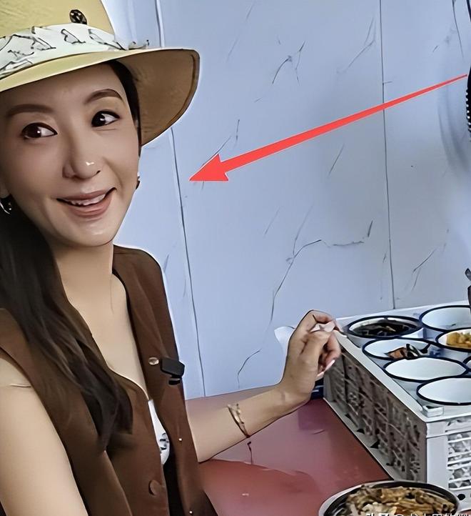 福克斯总决赛彻底拉胯,马刺认清建队真理:哈珀才是持球大核首选
