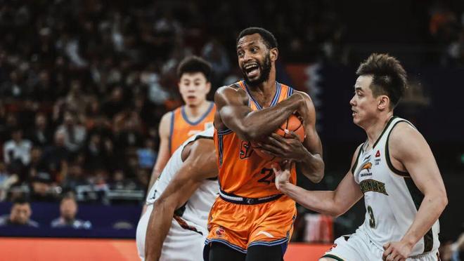 在NBA找不到工作了！昔日快船3D侧翼大将将转投以色列联赛劲旅？