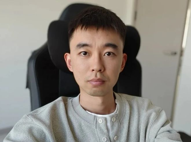 《藏锋》:要不是袁莱把便利店开在特警队对面,99%的人永远不知道:李纯这次演的是全剧终极反派,鲁中也是被她所害
