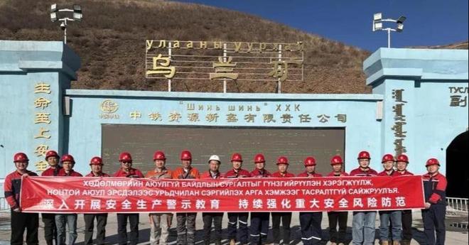 库里:跟詹姆斯有过沟通 非常渴望跟他并肩作战