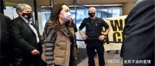 武大杨某媛西班牙读博再被举报:“赶尽杀绝”的追问,藏着比愤怒更复杂的东西