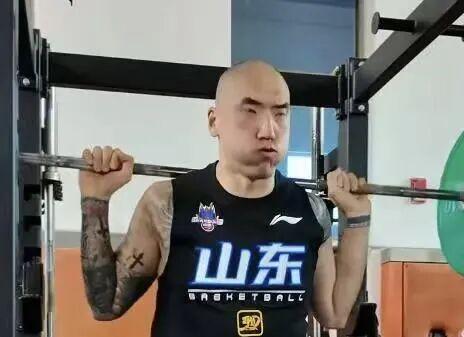 穆里尼奥半路截胡!皇马抢世界杯天才,利物浦 1.2 亿报价悬了
