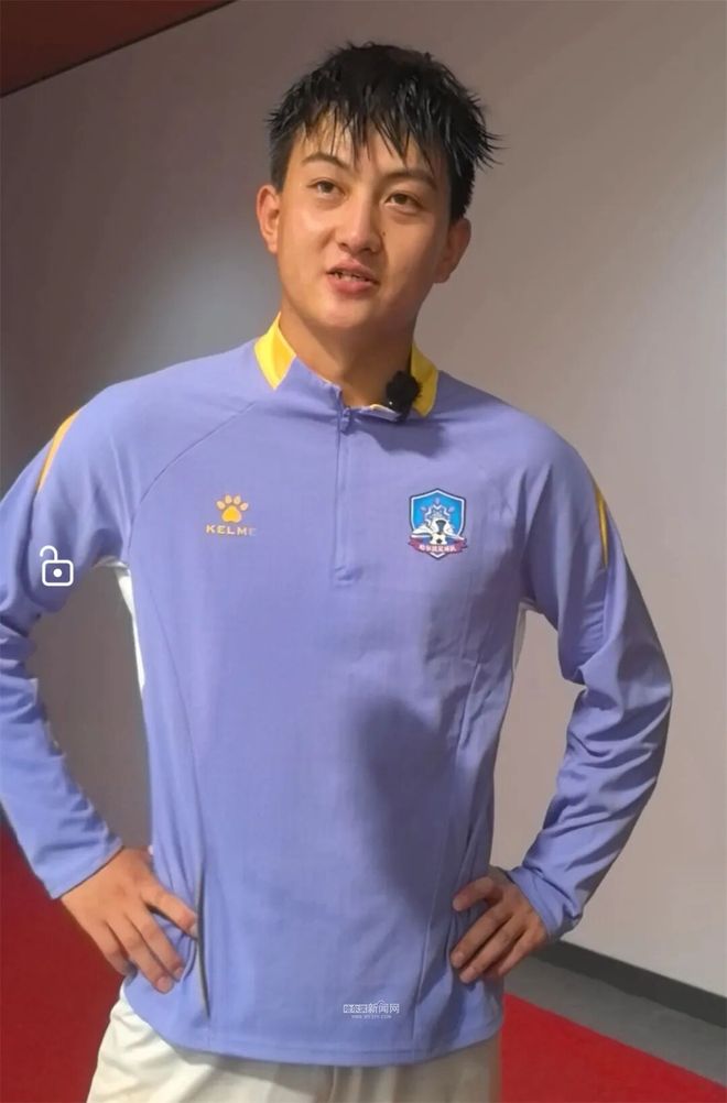 太强了!无锡队,刚刚进球了!