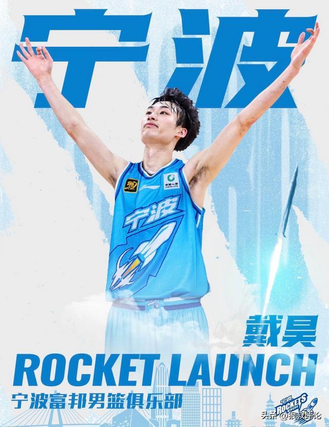 井柏然当众高调夸刘雯素颜!张艺凡瞳孔地震:哥谈恋爱也太大方了