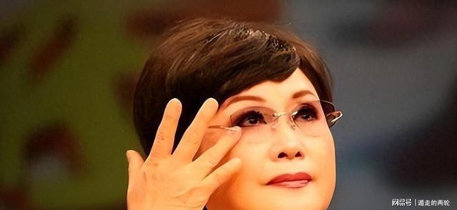 不妙!库里回应联手詹姆斯!热火突然拿到主动权!