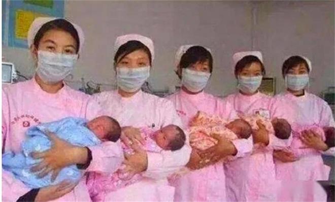 佟晨洁两婚两离,她拒绝的不是生育,而是什么?