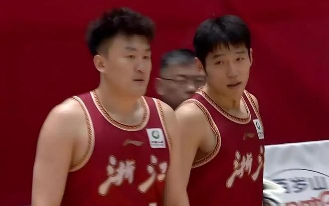 哈兰德:今天让球迷失望了,我会继续努力帮助挪威取得更好成绩