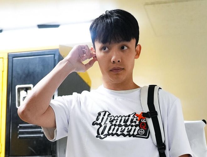 英媒专栏:“停顿式点球”不奏效了,主罚命中率低于直接助跑