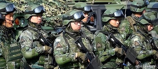广西篮球的孤勇者，从羽球少年到CBA探花，为何他26岁才参加选秀